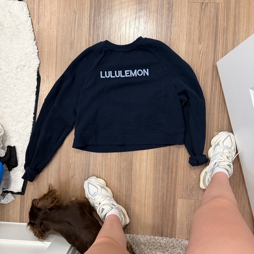 lululemon athletica Black Logo Cropped Sweatshirt